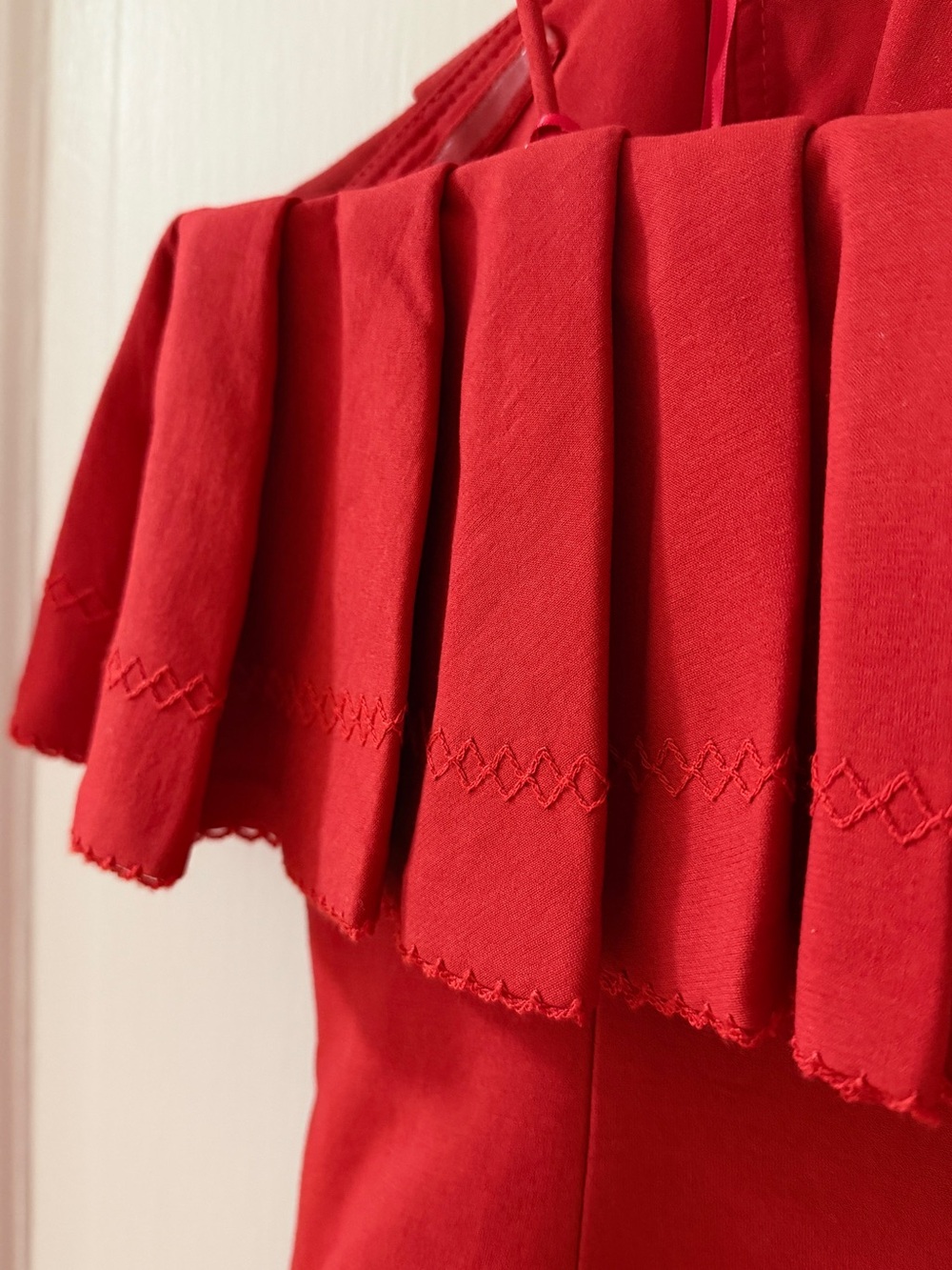 C/MEO Collective Red Ruffle Mini Dress - Picture 4 of 5